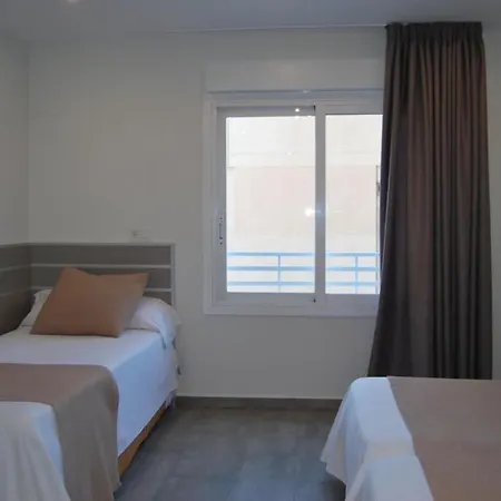 Hotel Estudiotel 2*