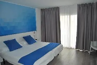 Estudiotel 2*