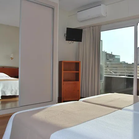 Estudiotel Hotel 2*
