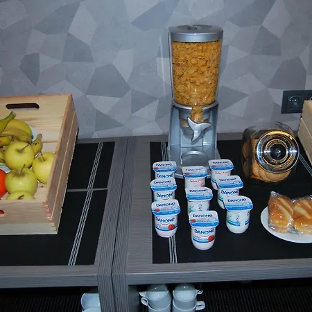 Hotel Estudiotel 2*
