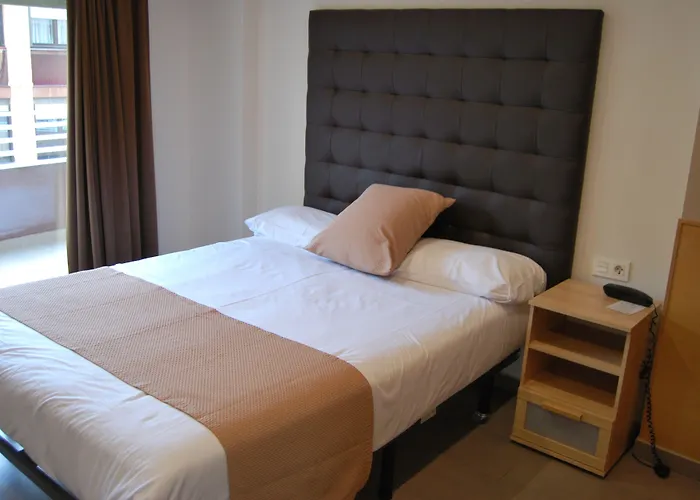 Estudiotel Hotel 2*