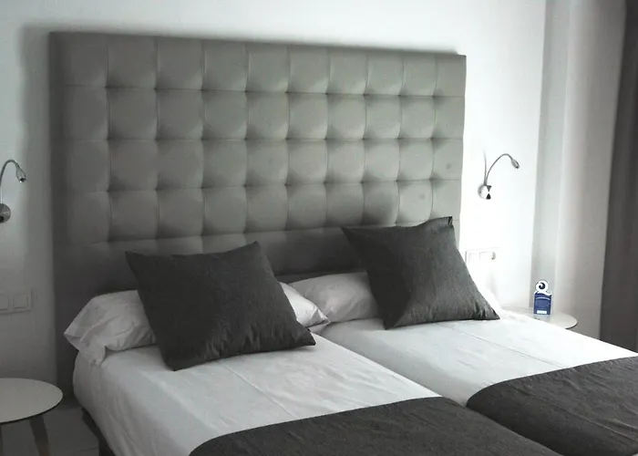Hotel Estudiotel 2*