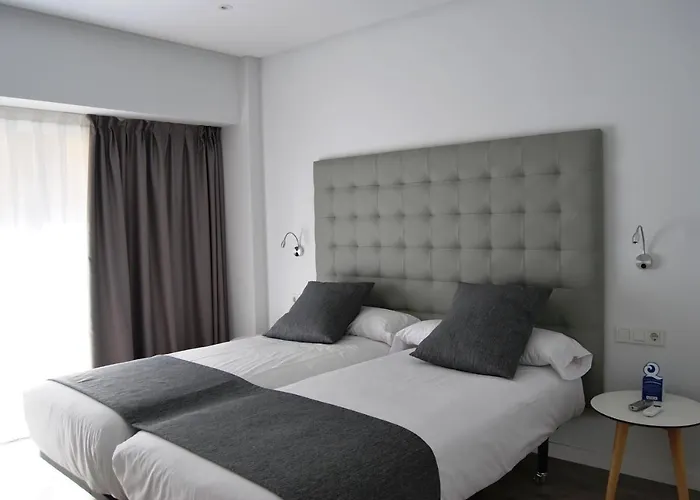 Estudiotel Отель Аликанте